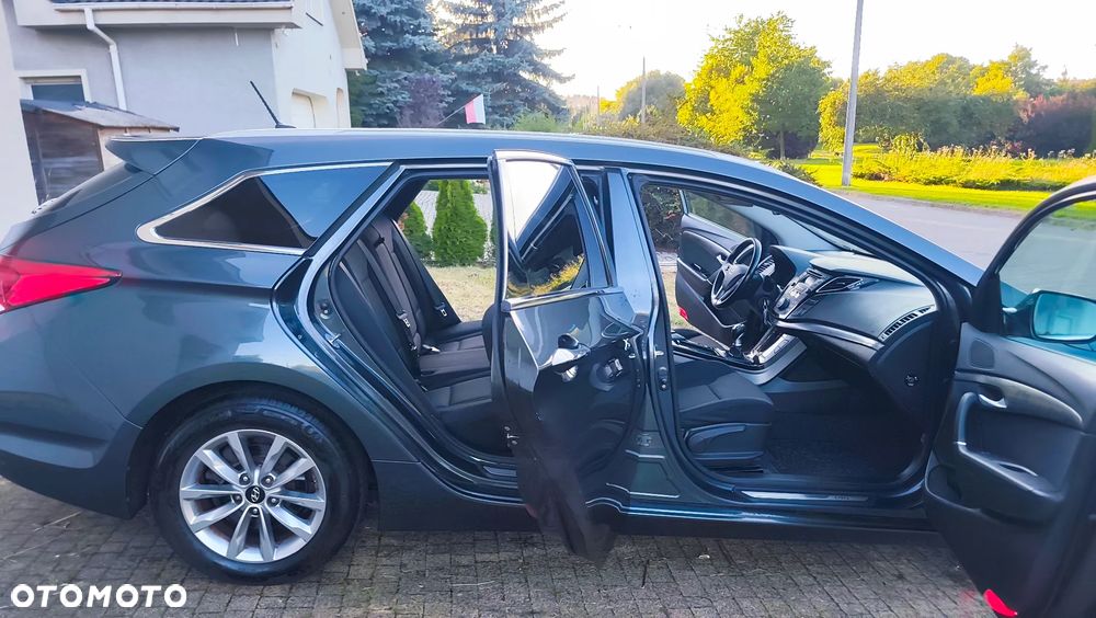 Hyundai i40 Kombi 1.7 CRDi Premium - 14