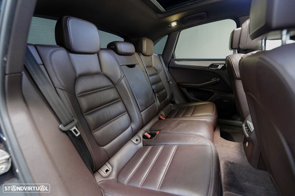 Porsche Macan S - 34