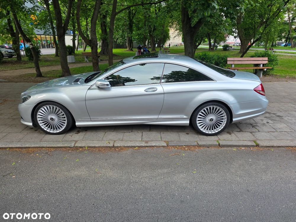 Mercedes-Benz CL 500 4Matic 7G-TRONIC - 8