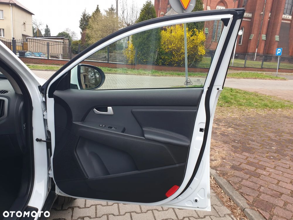 Kia Sportage 1.6 GDI Business Line L 2WD - 28