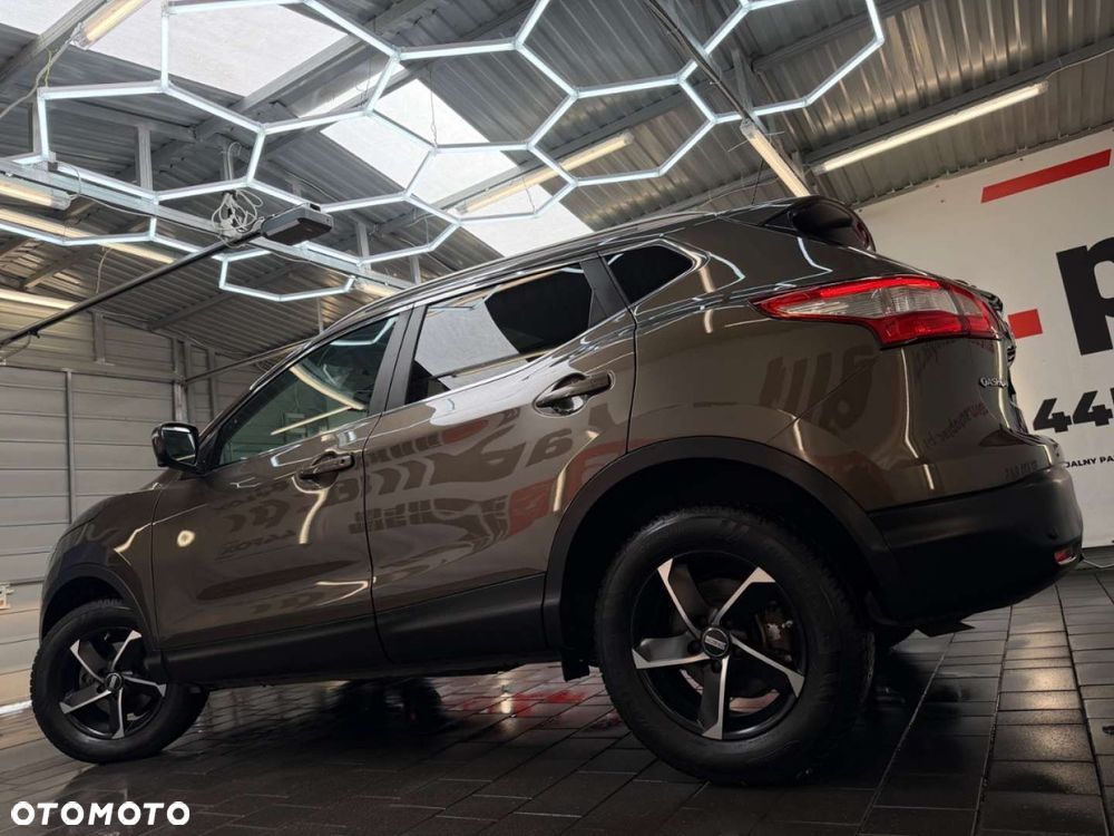 Nissan Qashqai - 12