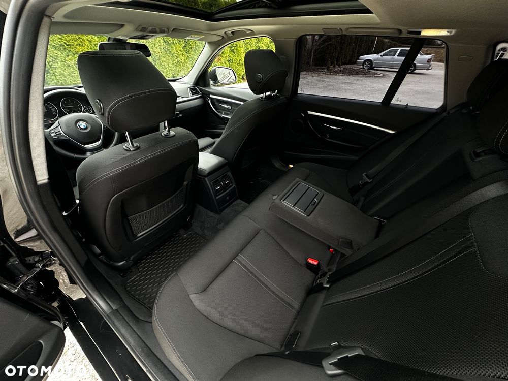 BMW Seria 3 325d Sport Line Shadow sport - 13