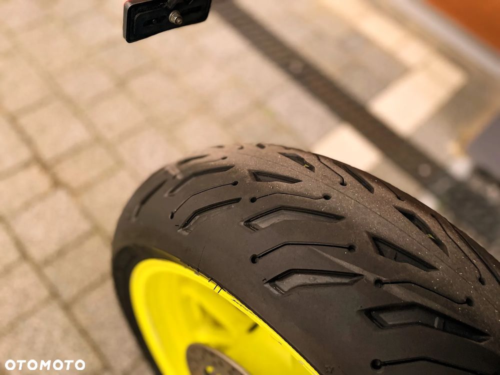 Yamaha MT - 13