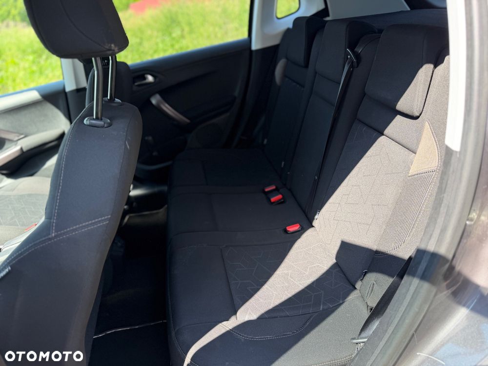 Peugeot 2008 82 VTI Active - 28