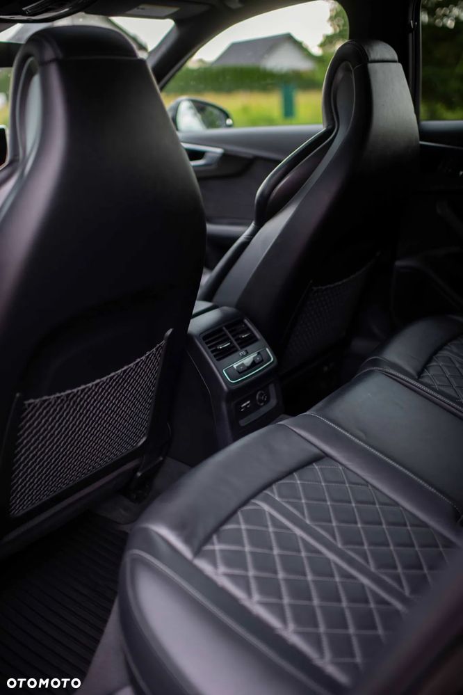 Audi S4 Limousine - 12