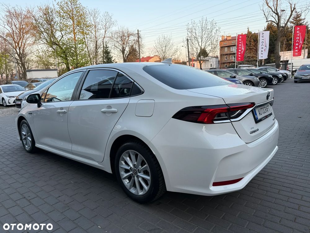 Toyota Corolla 1.8 Hybrid Comfort - 27