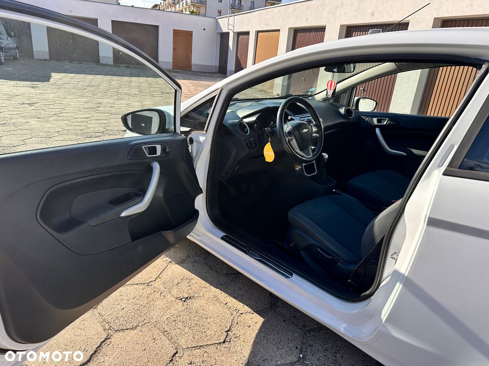 Ford Fiesta 1.25 Trend SVP - 12