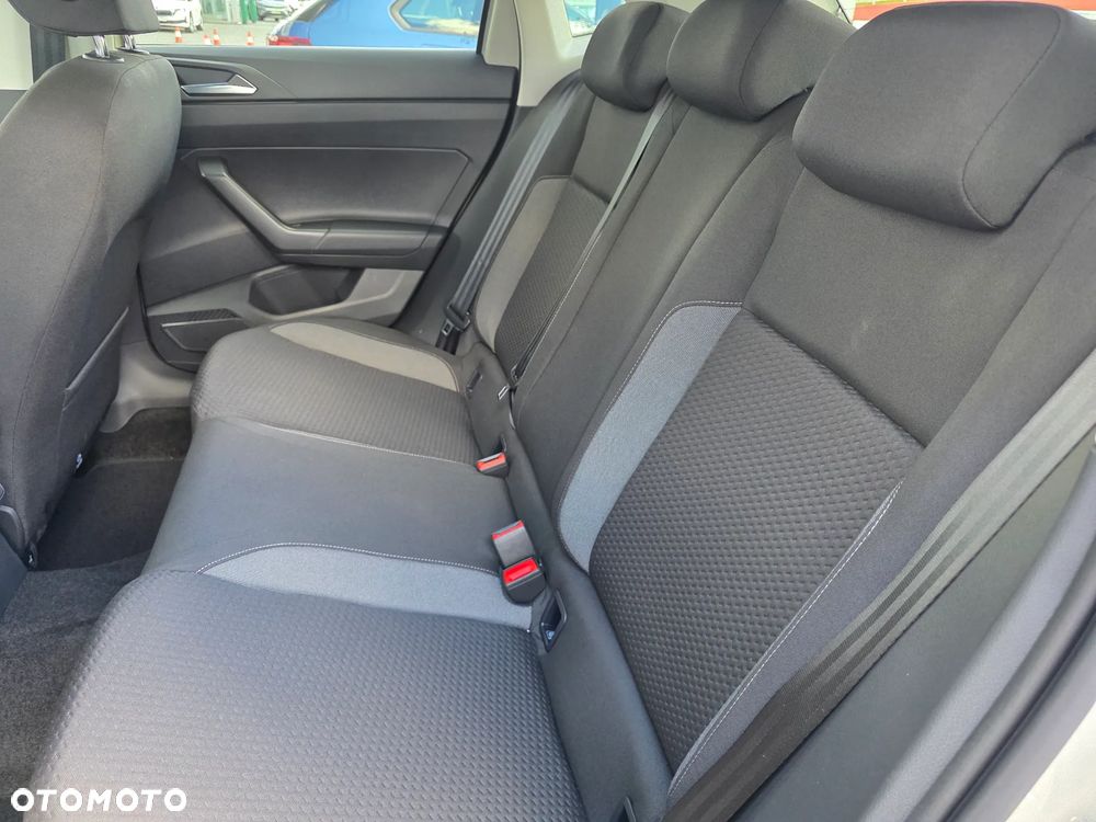 Volkswagen Polo 1.0 MPI Life Plus - 20