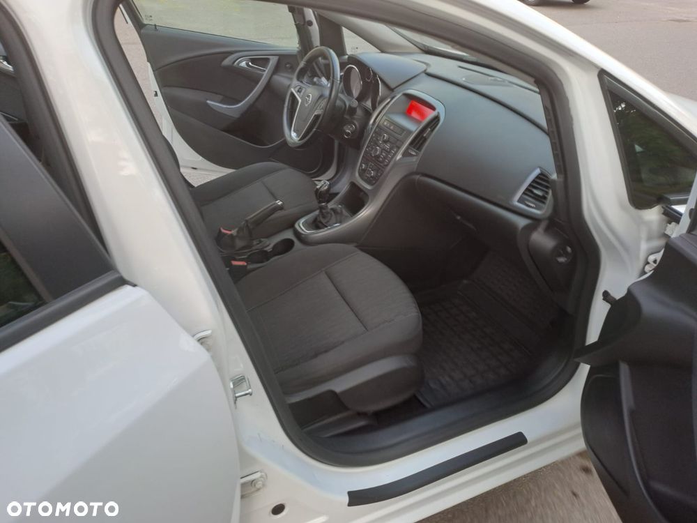 Opel Astra 1.6 Enjoy - 11