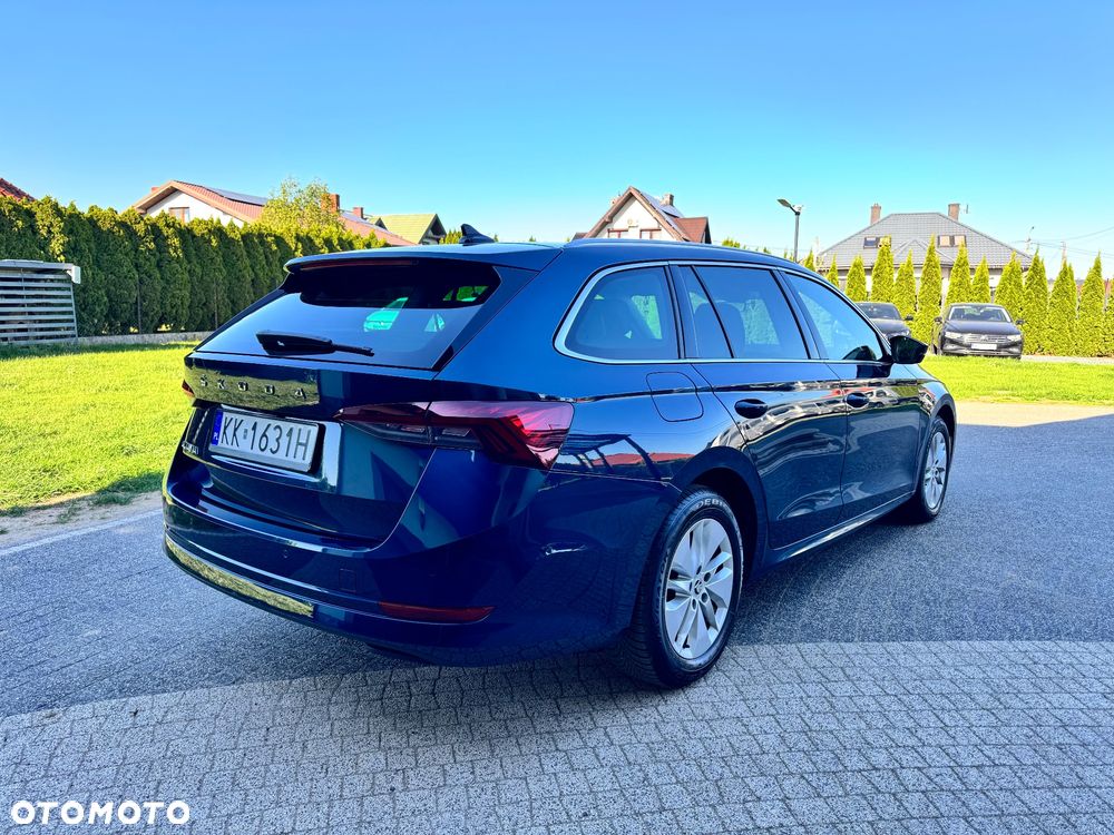 Skoda Octavia 2.0 TDI Style - 6
