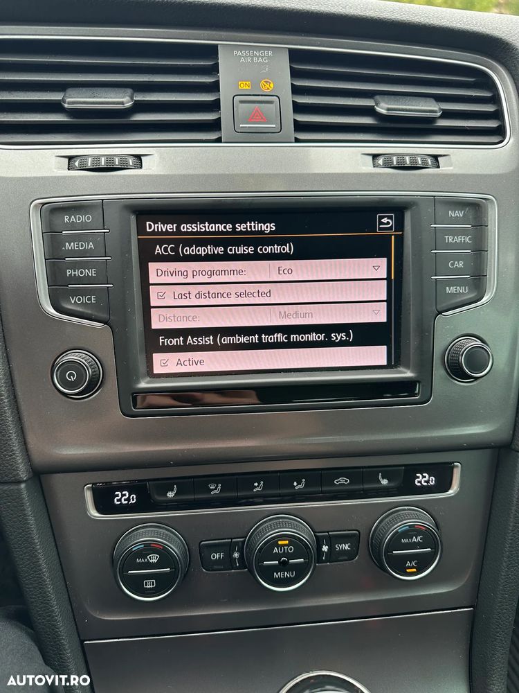 Volkswagen Golf - 17