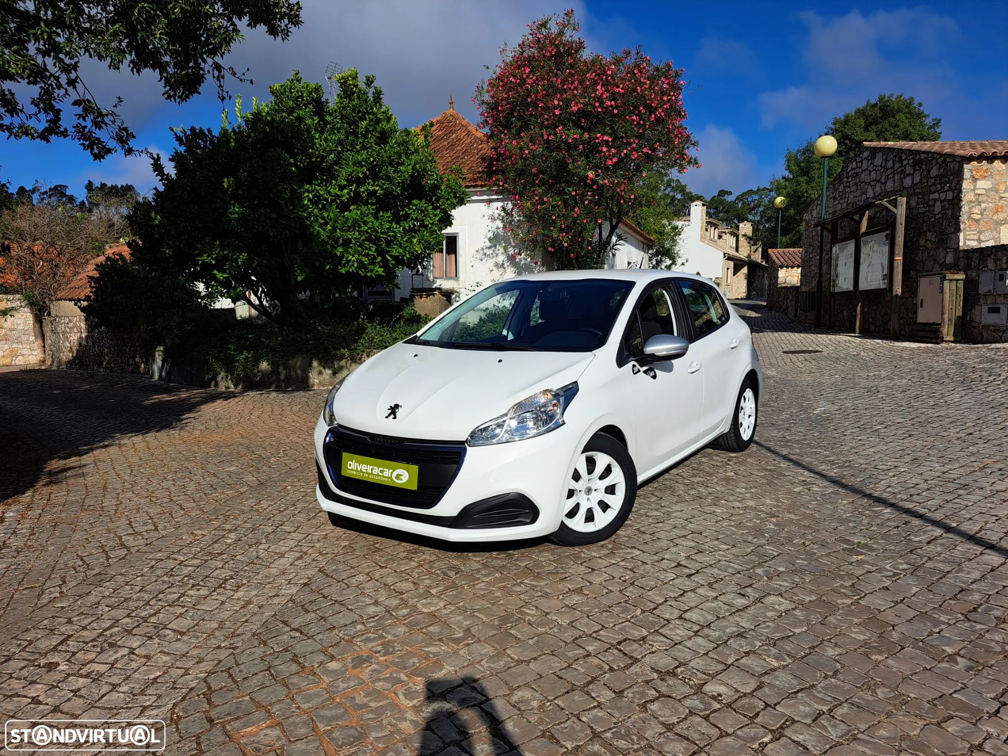 Peugeot 208 PureTech 68 Like - 1
