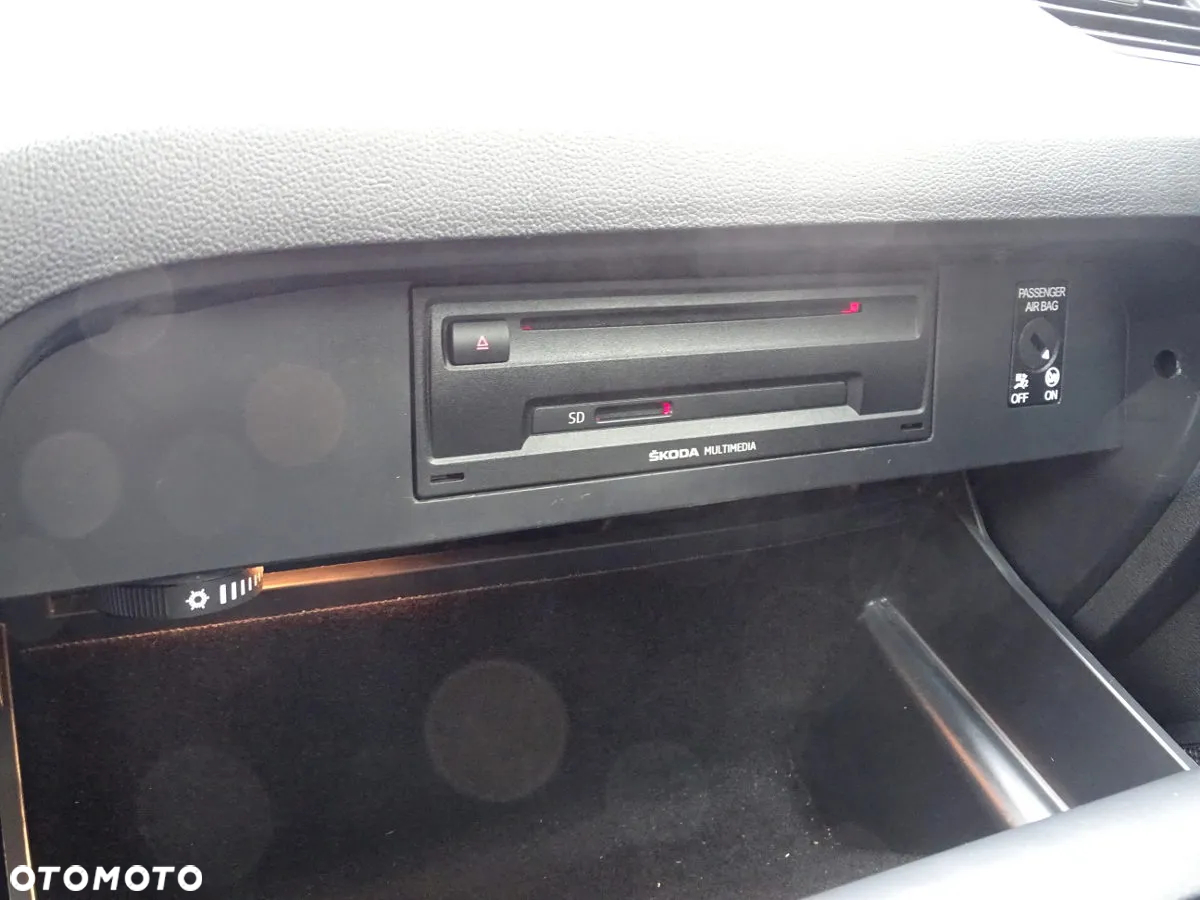 Skoda Octavia 1.8 TSI Ambition - 24
