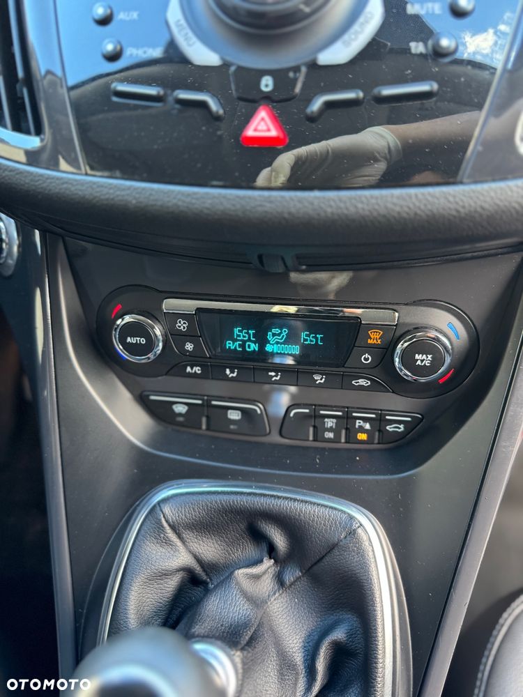 Ford Kuga 2.0 TDCi Titanium - 23