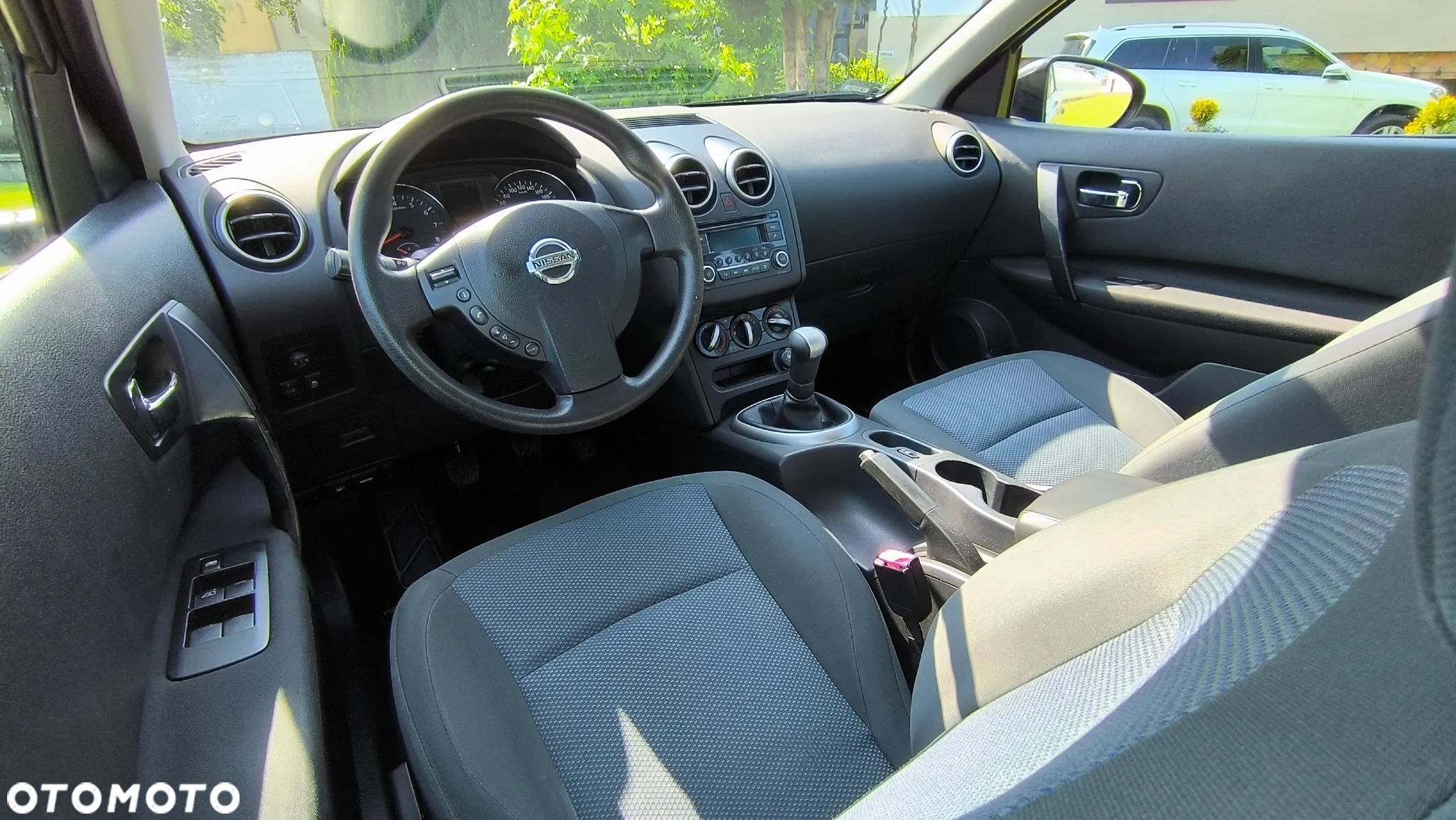 Nissan Qashqai 1.6 Acenta - 10