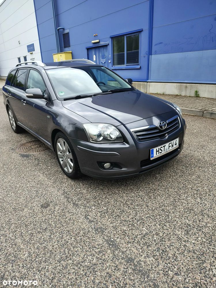 Toyota Avensis 2.2 D-4D X Premium - 9