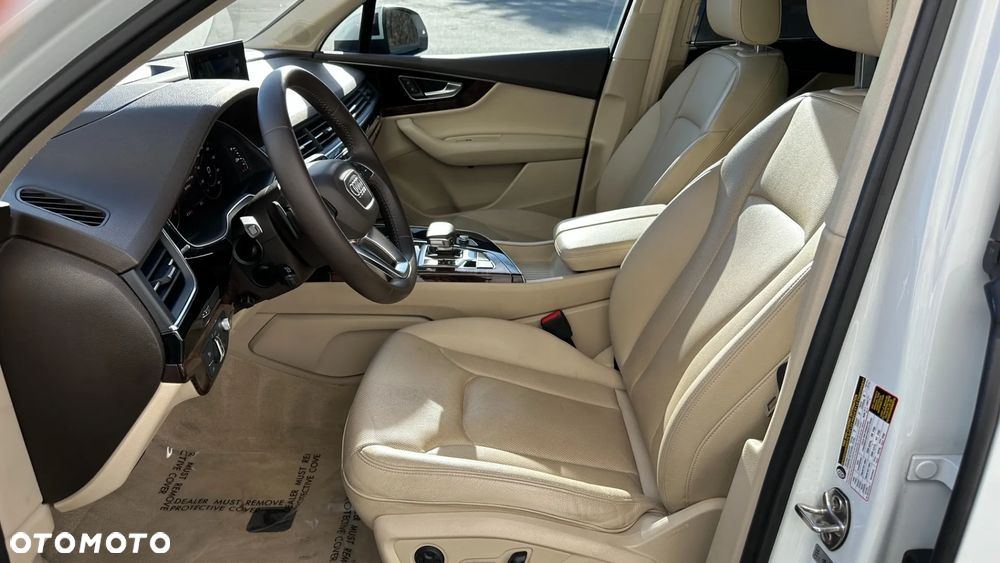 Audi Q7 - 11