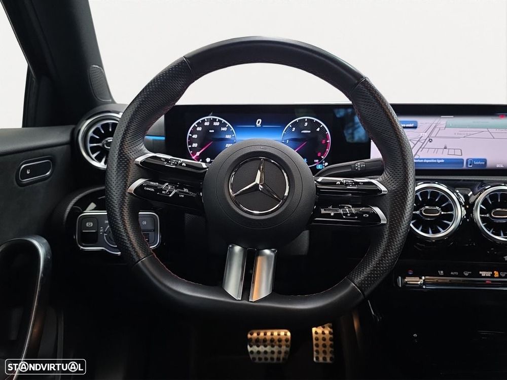 Mercedes-Benz A 200 - 9