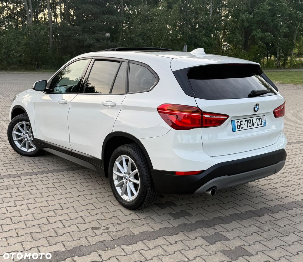 BMW X1 sDrive18i Sport Line - 13