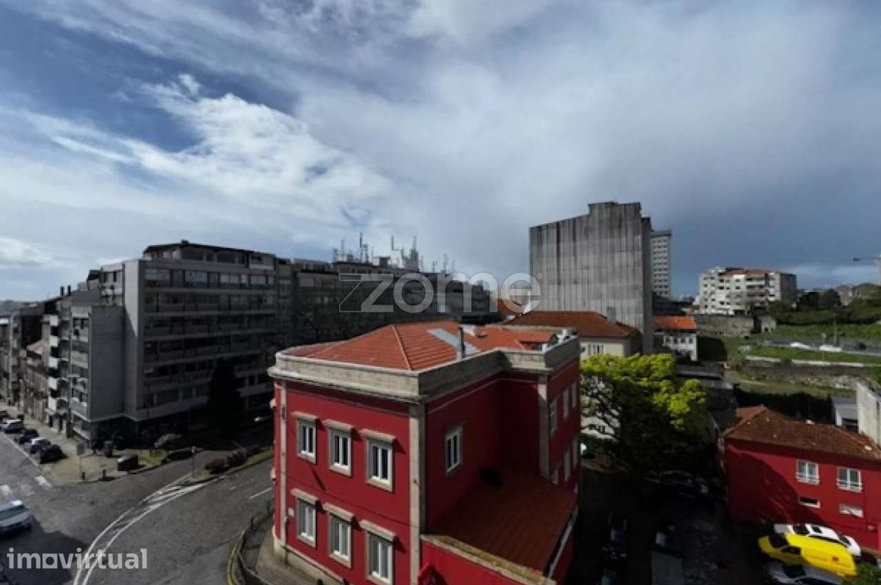Prédio à venda na rua de Santa Catarina - Grande imagem: 2/41