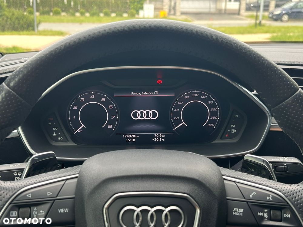 Audi RS Q3 - 26