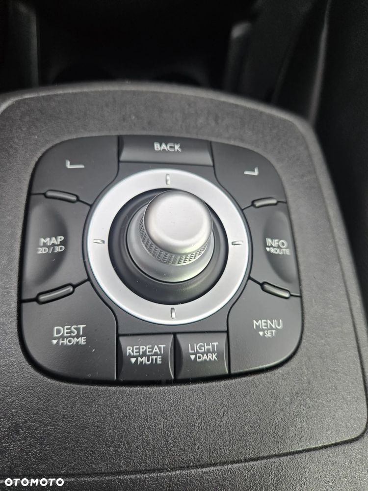 Renault Scenic dCi 130 FAP Bose Edition - 9