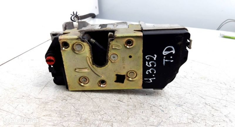 Fecho Porta  Tras Direito Peugeot 307 Sw (3H) - 2