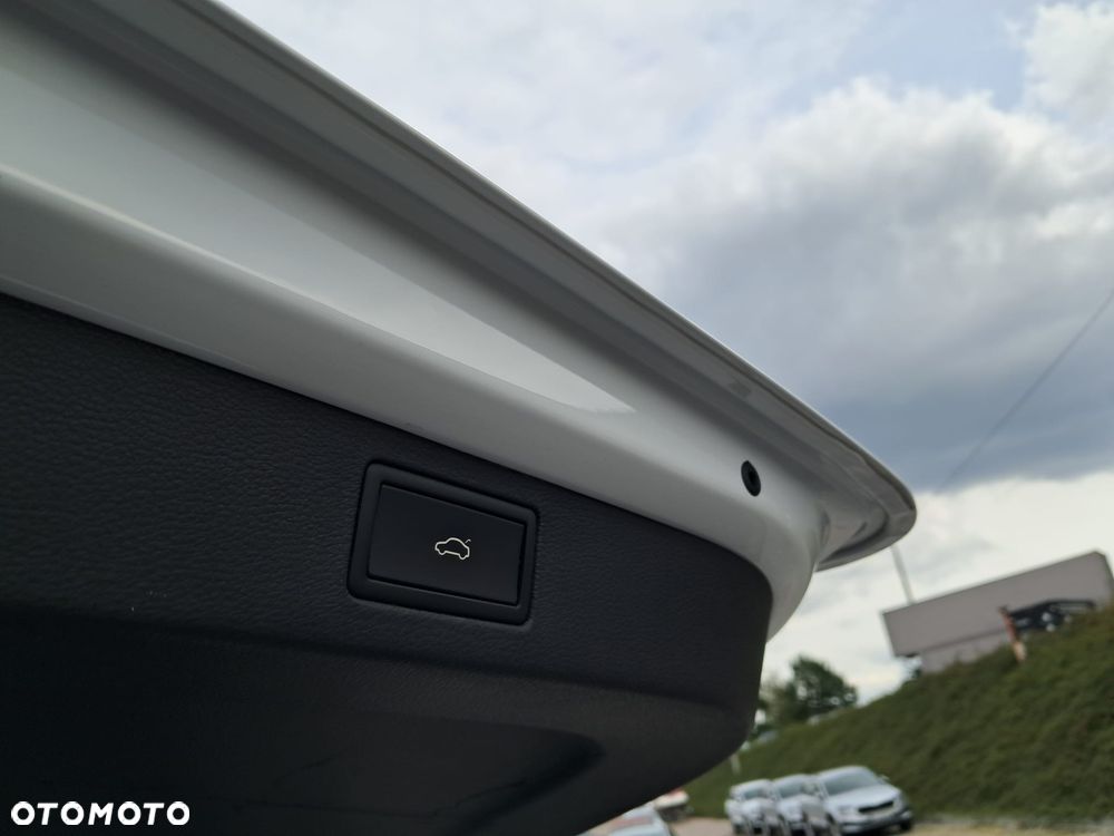 Skoda Kamiq 1.5 TSI Monte Carlo DSG - 13