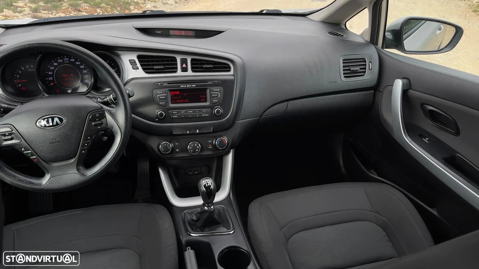 Kia Ceed 1.4 CRDi EX - 24