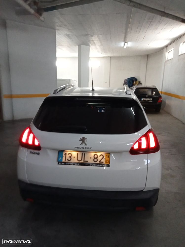 Peugeot 2008 - 3