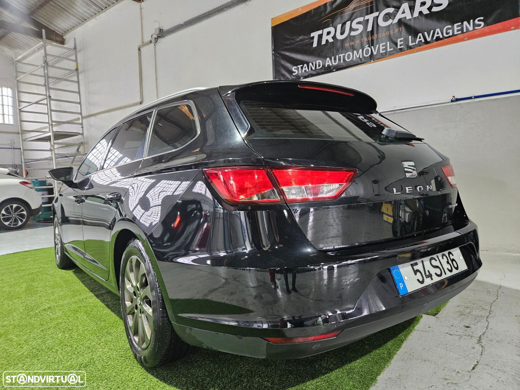 SEAT Leon ST 1.6 TDI Reference Ecomotive - 3