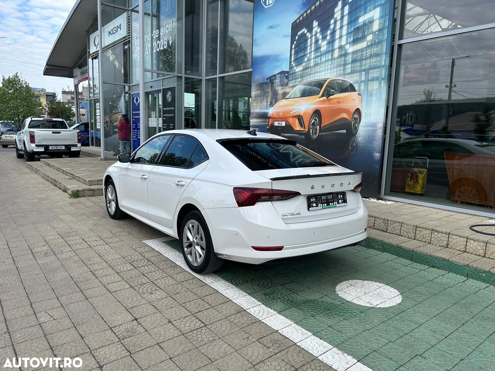 Skoda Octavia 2.0 TDI DSG Style - 5