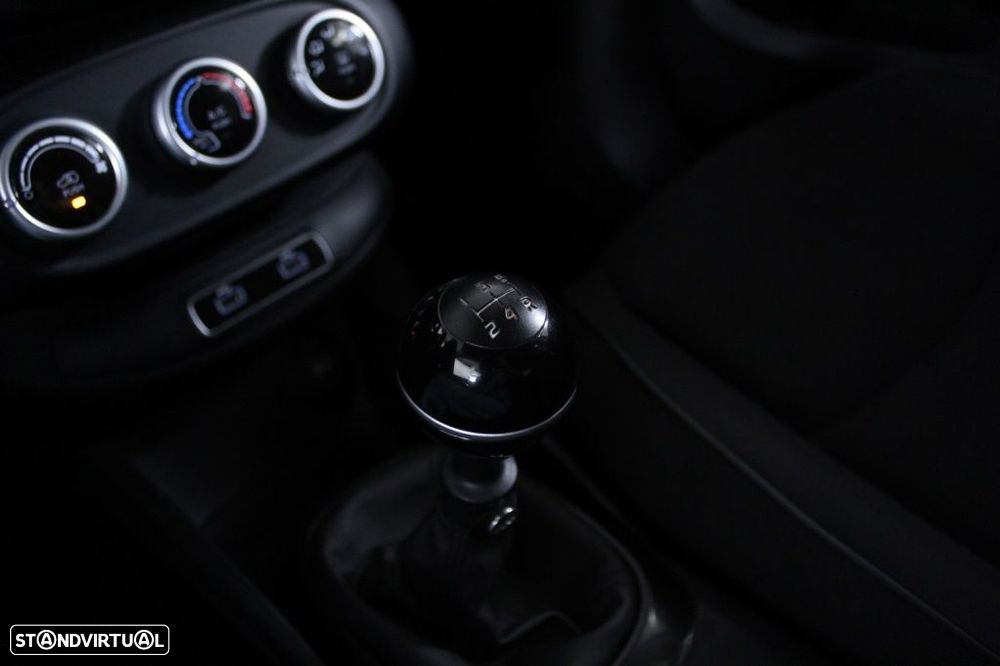 Fiat 500X 1.3 MJ Urban - 29