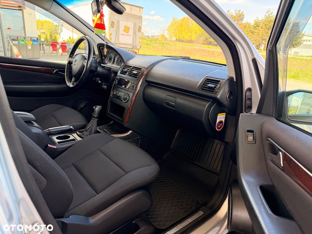 Mercedes-Benz Klasa A 180 CDI Avantgarde - 9