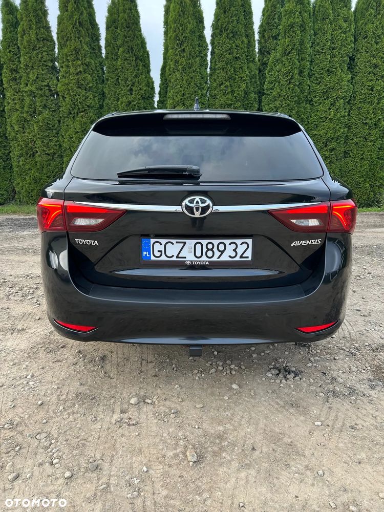 Toyota Avensis 2.0 D-4D Prestige - 8
