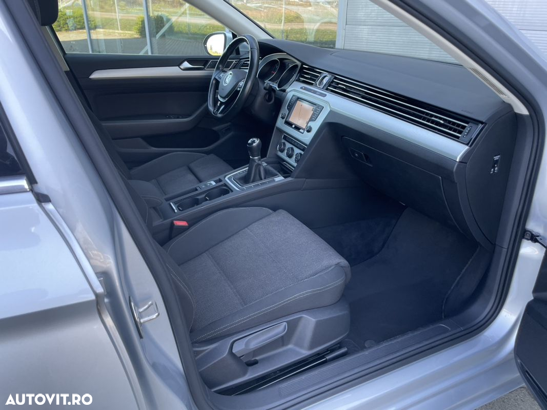 Volkswagen Passat Variant 2.0 TDI 4Motion Comfortline - 19