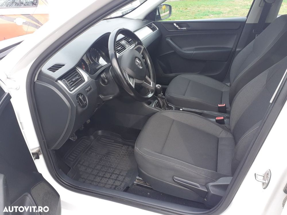 Skoda RAPID 1.6 TDI Active - 12