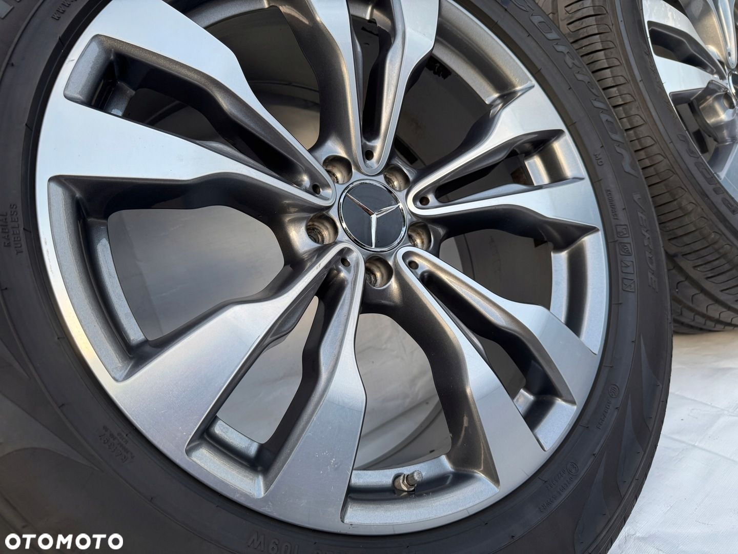 Felgi Mercedes GLE C292 20" 8,5J ET29 ET53,5 TPMS 5102 - 8