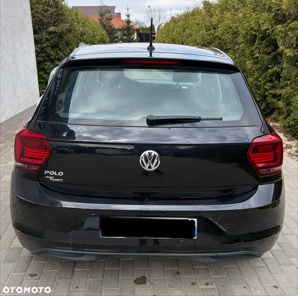 Volkswagen Polo - 9