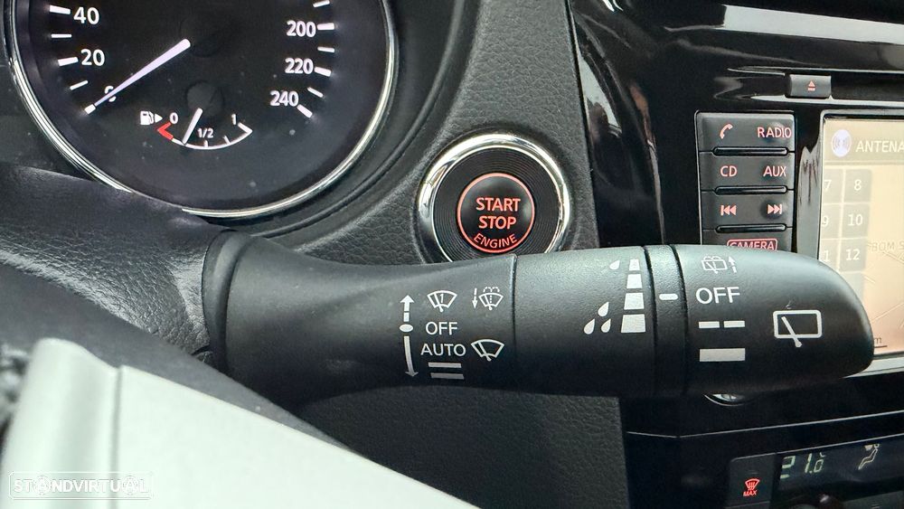 Nissan Qashqai 1.6 dCi ALL-MODE 4x4i N-Connecta - 28