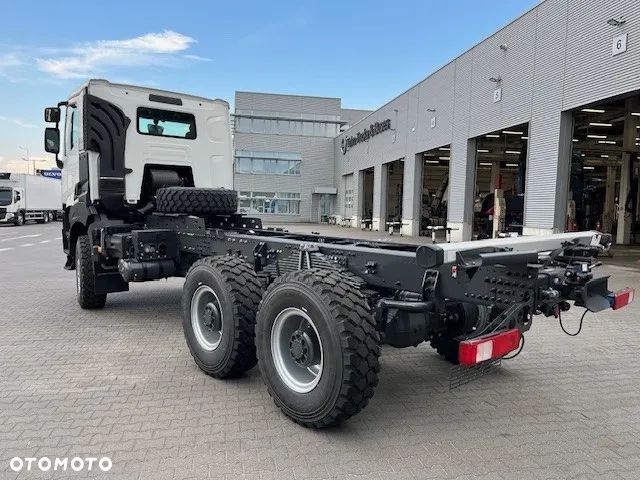 Renault Gama K440 6x6 - 4