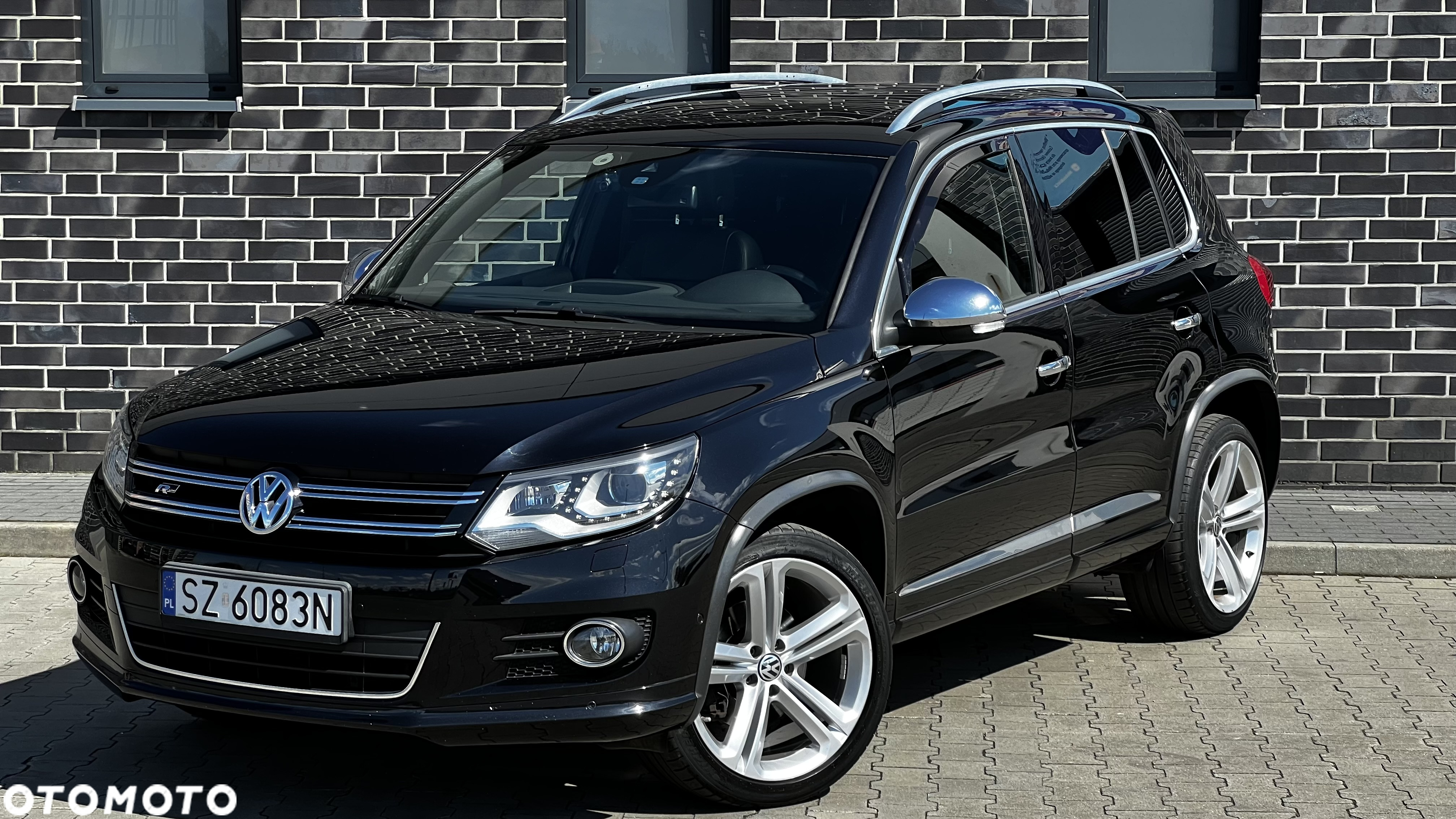 Volkswagen Tiguan 2.0 TDI 4Mot R-Style DSG - 8