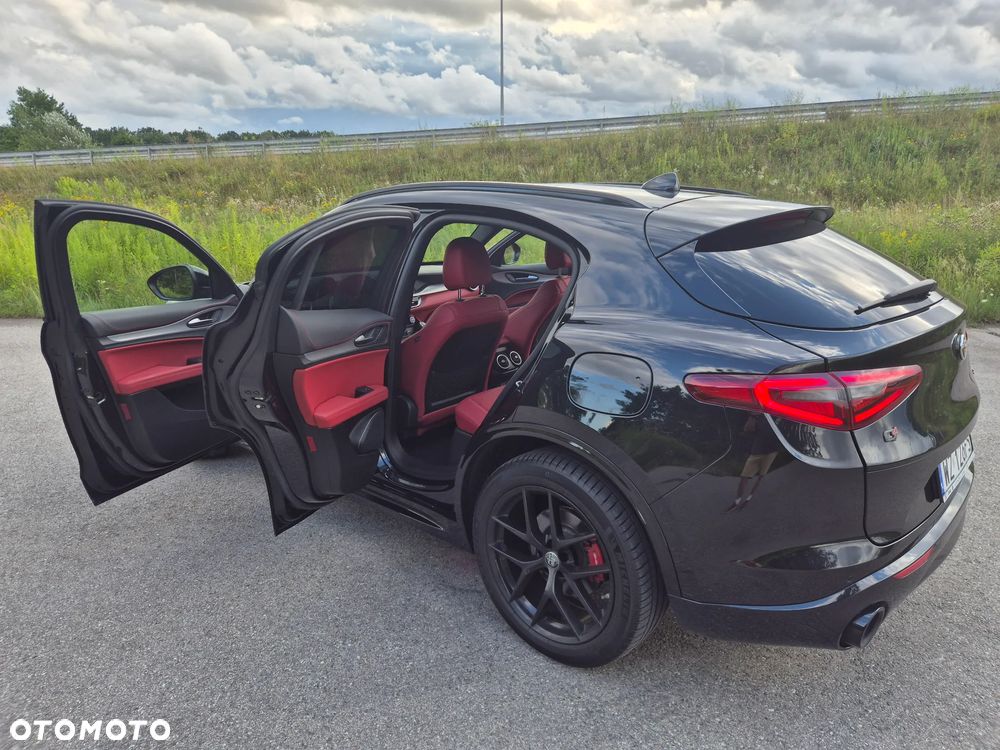 Alfa Romeo Stelvio 2.0 Turbo Veloce Q4 - 9