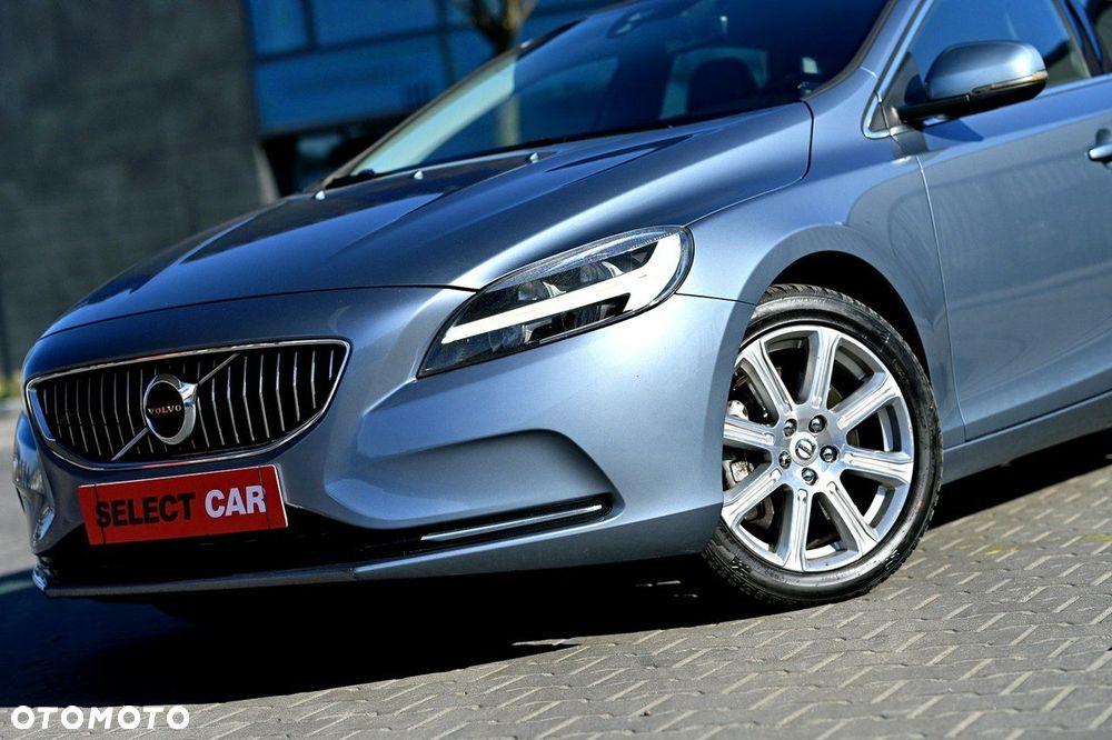 Volvo V40 - 16