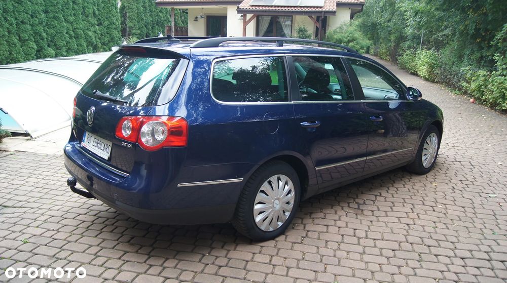 Volkswagen Passat 2.0 TDI Comfortline - 6