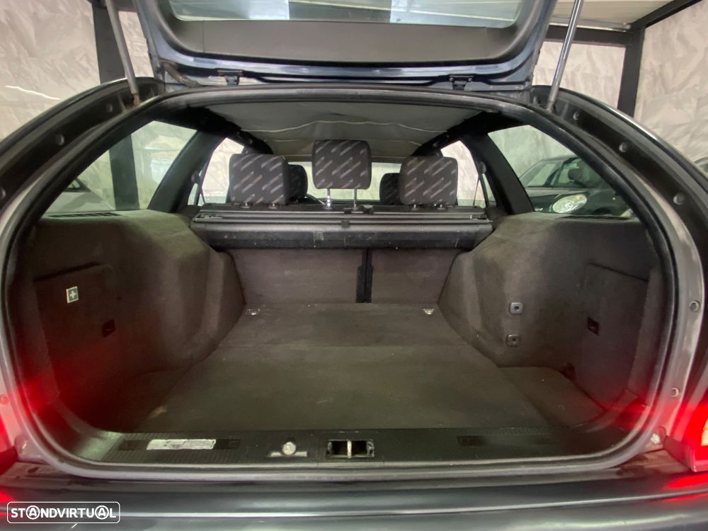 Mercedes-Benz C 220 - 16