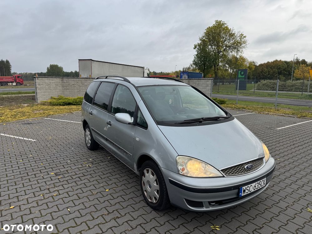 Ford Galaxy 1.9 TDI Ambiente - 3