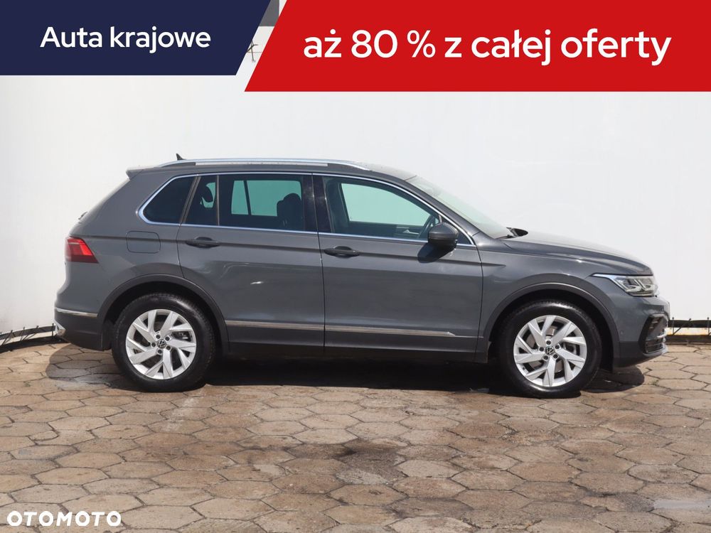 Volkswagen Tiguan - 8