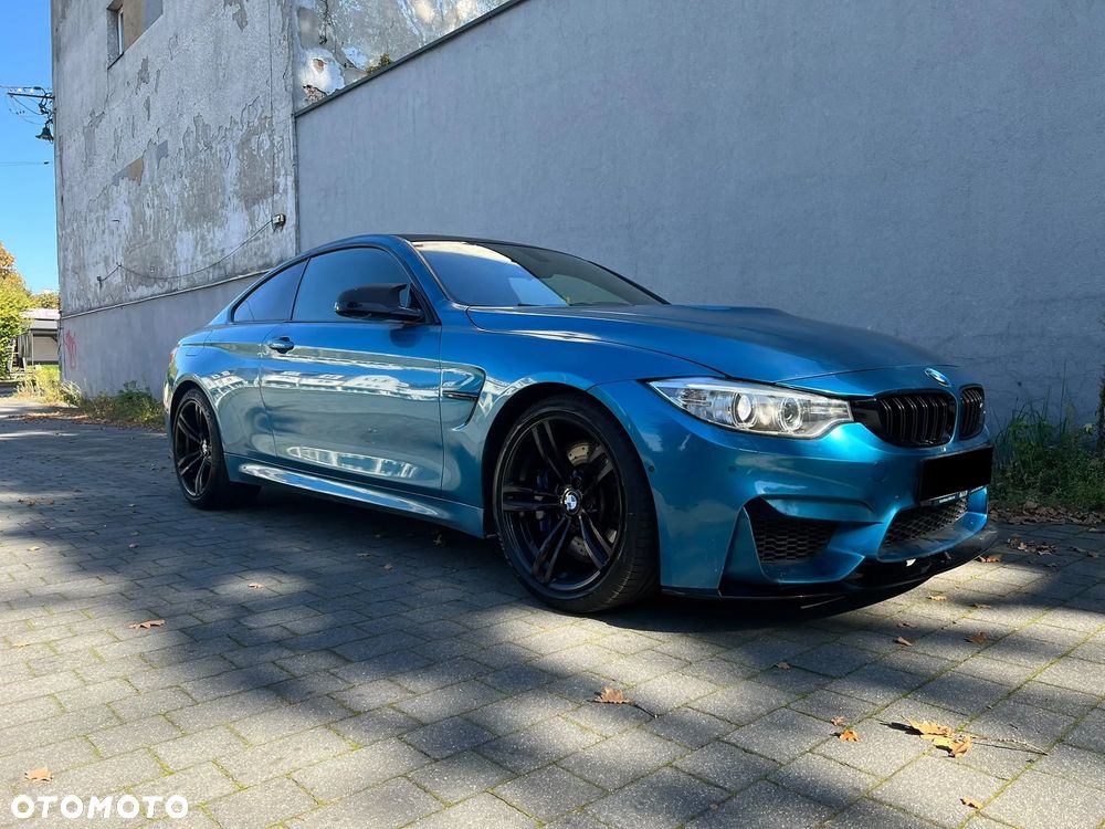 BMW M4 Standard - 2
