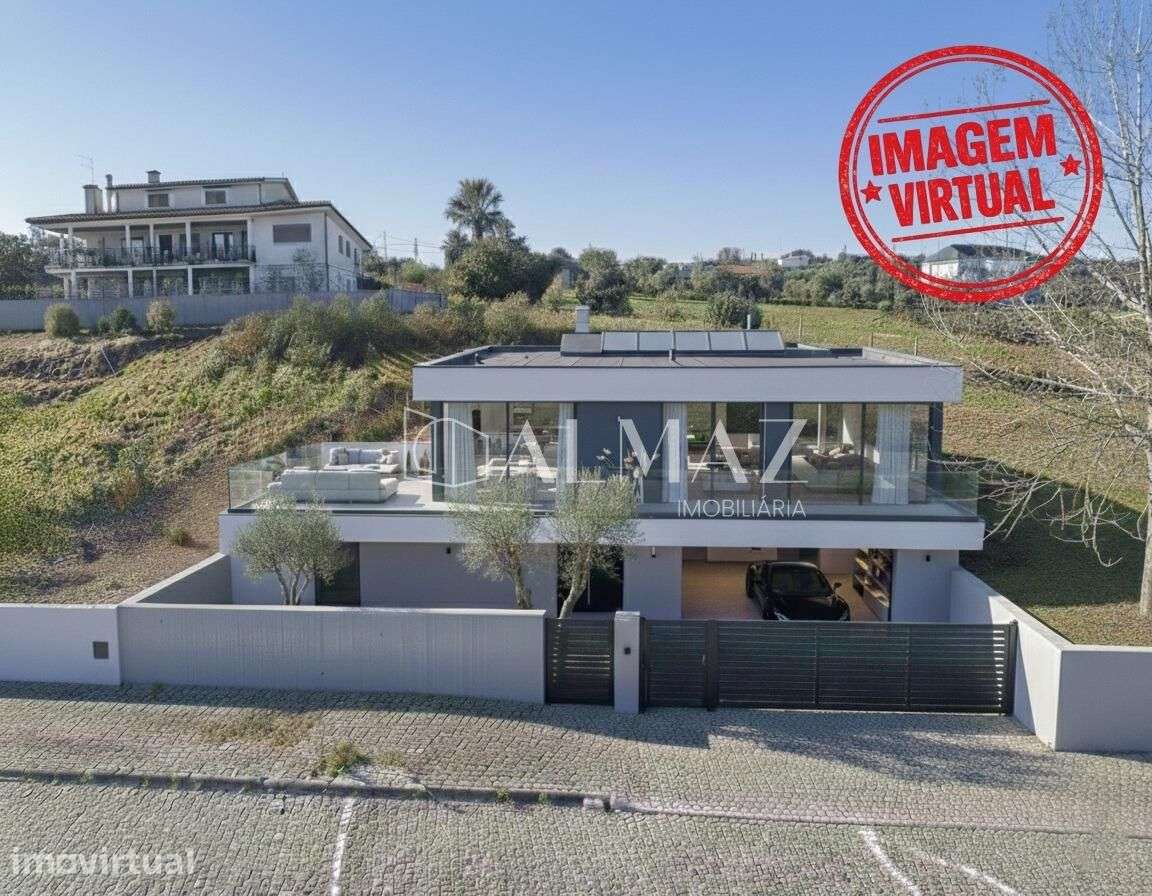 Terreno para construção com 520 m2 em Fermentões, Guimarães - Grande imagem: 3/9